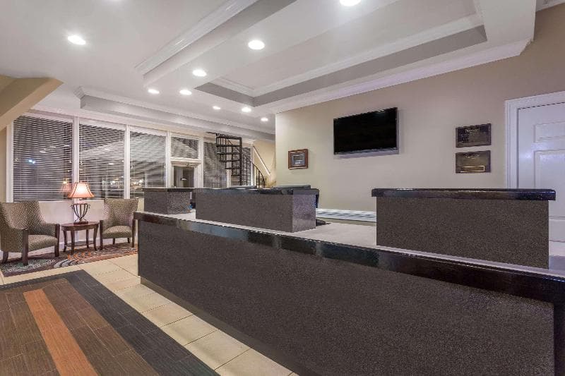 Travelodge By Wyndham Lakeland 4