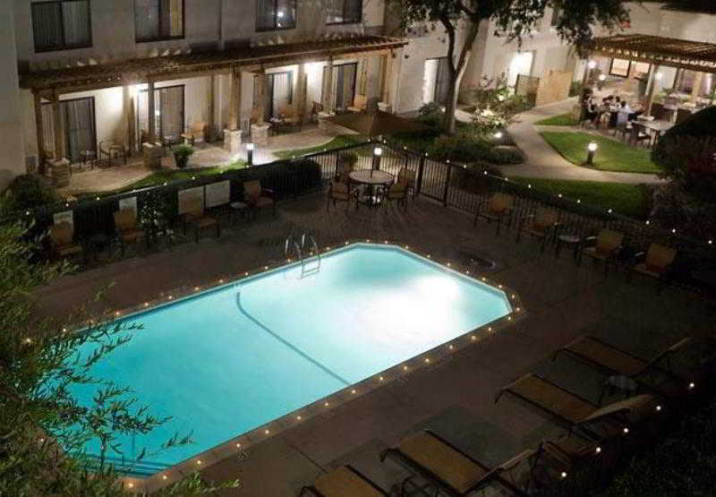 Courtyard By Marriott Dallas Dfw Airport North I 2