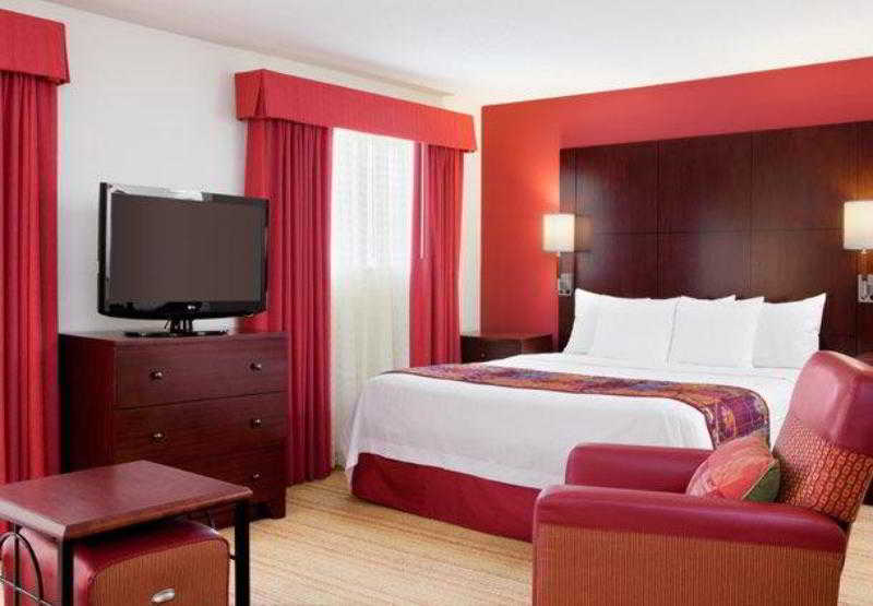 Residence Inn Atlanta Airport North/Virginia Avenue 5