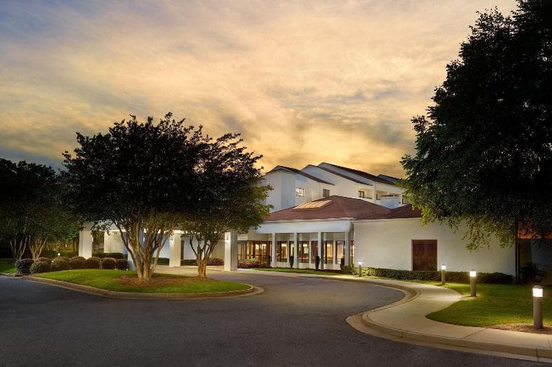 Courtyard Atlanta Executive Park/Emory photo 1