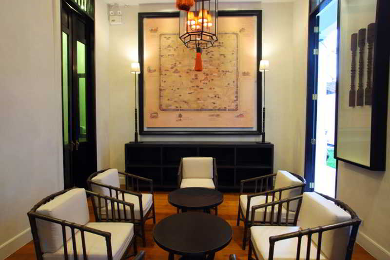 99 The Gallery Hotel 2