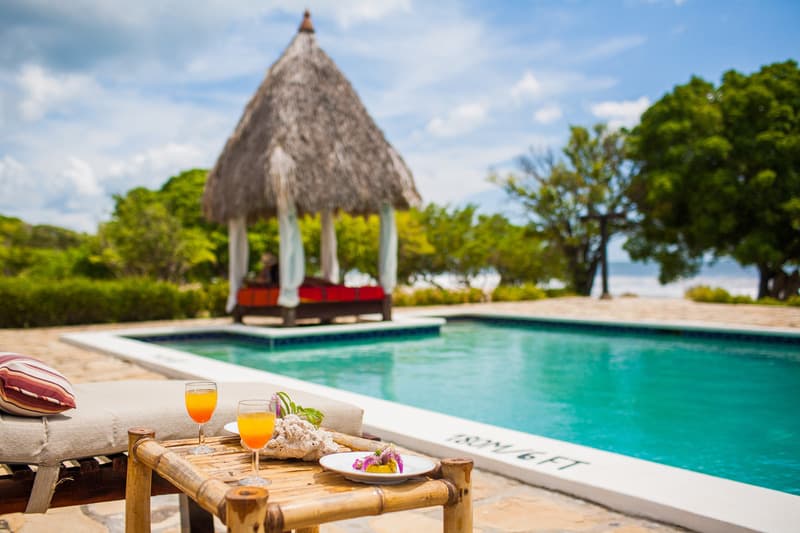 Hotel Punta Teonoste main