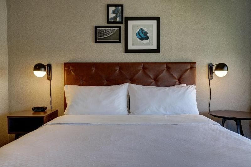 Four Points By Sheraton St. Catharines Niagara Suites 4