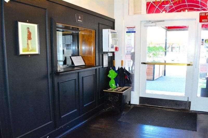 Middle Park Hotel 4