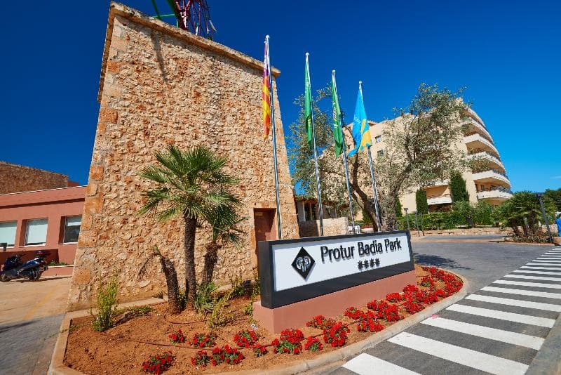 Protur Badía Park Aparthotel 3