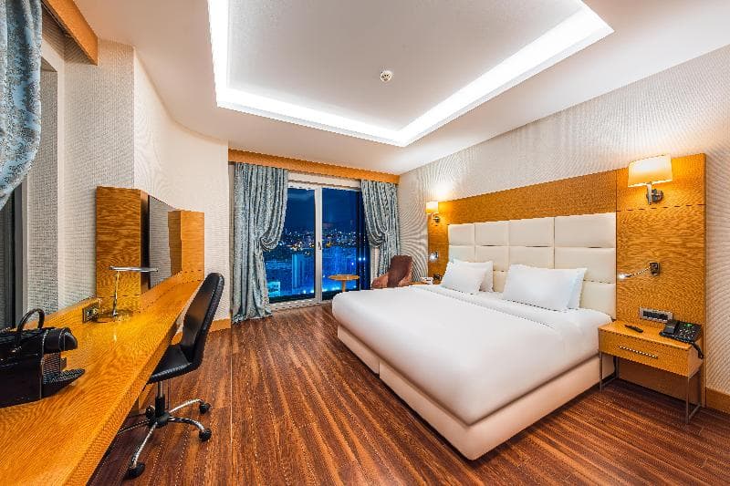 Holiday Inn Ankara - Cukurambar 5