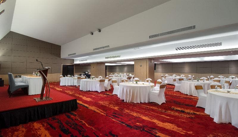 Sovereign Bali Hotel 4