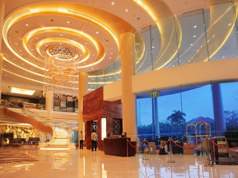 Golden Shining New Century Grand Hotel Beihai 4