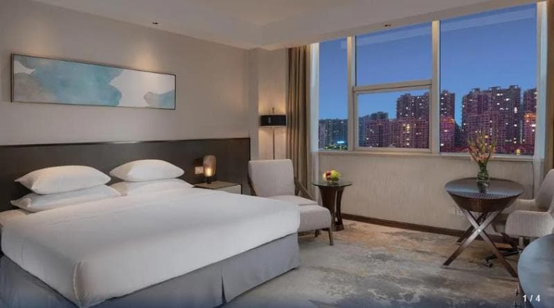 Golden Shining New Century Grand Hotel Beihai 3