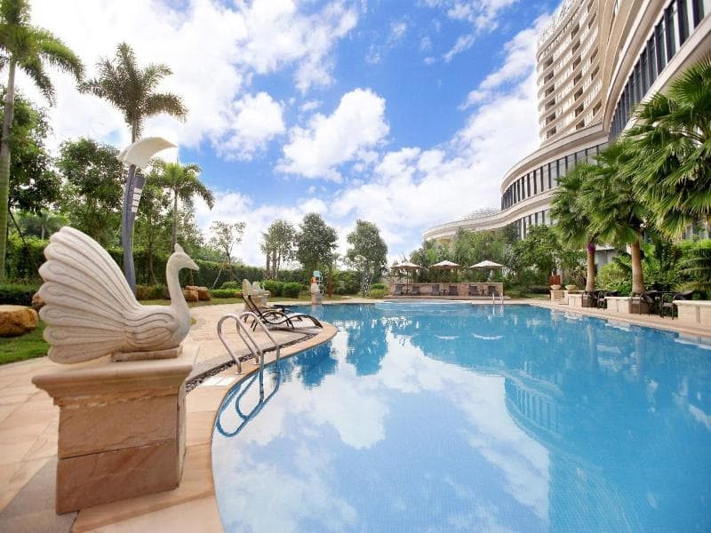 Golden Shining New Century Grand Hotel Beihai 2