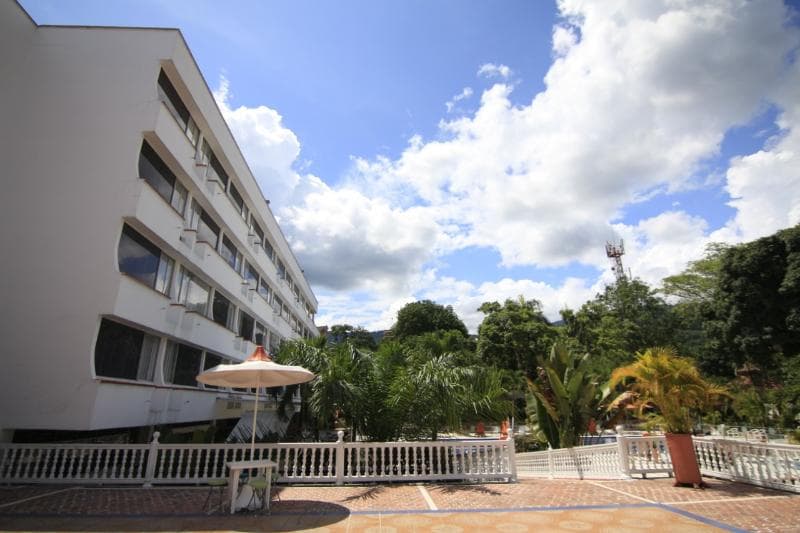 Hotel Del Llano 3
