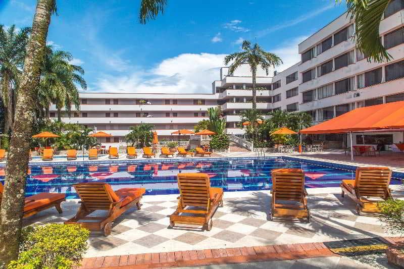 Hotel Del Llano 4