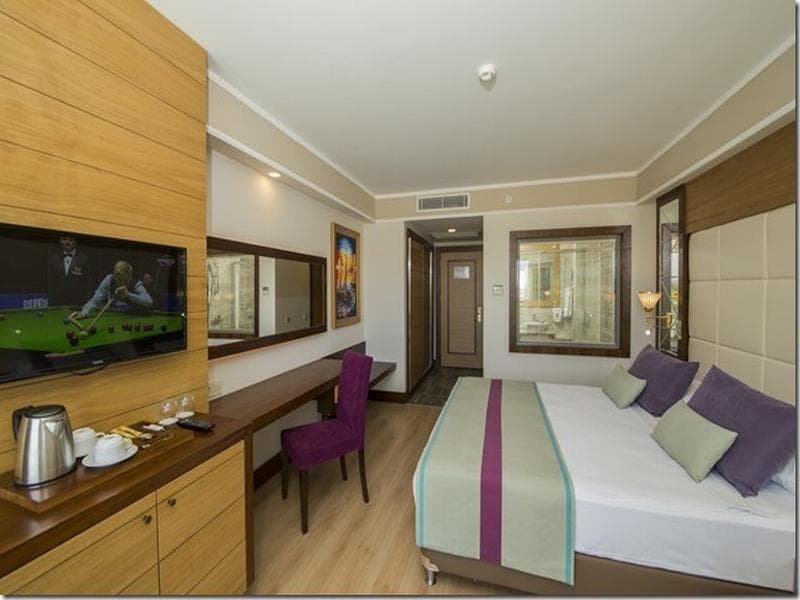 Dream World Aqua Hotel 5