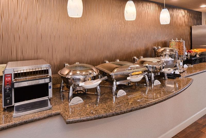 Best Western Plus Peak Vista Inn & Suites 4