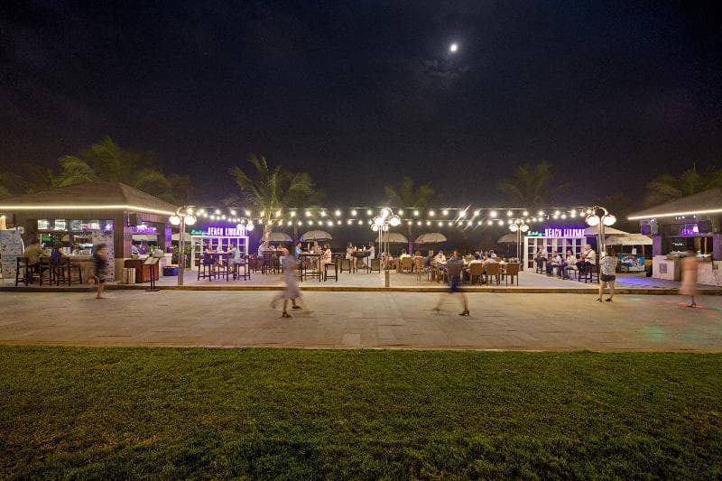 Holiday Beach Hotel photo 1