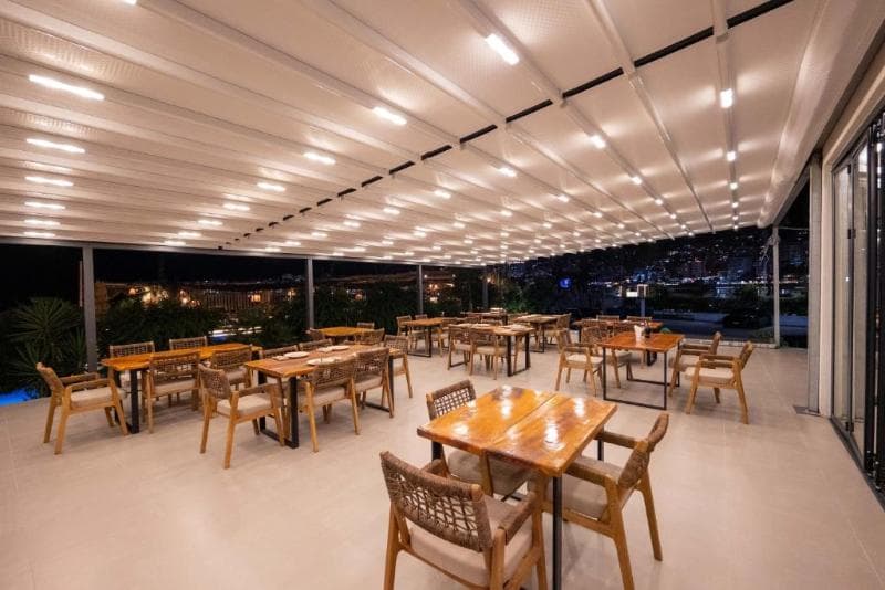Grand Hotel Saranda 3