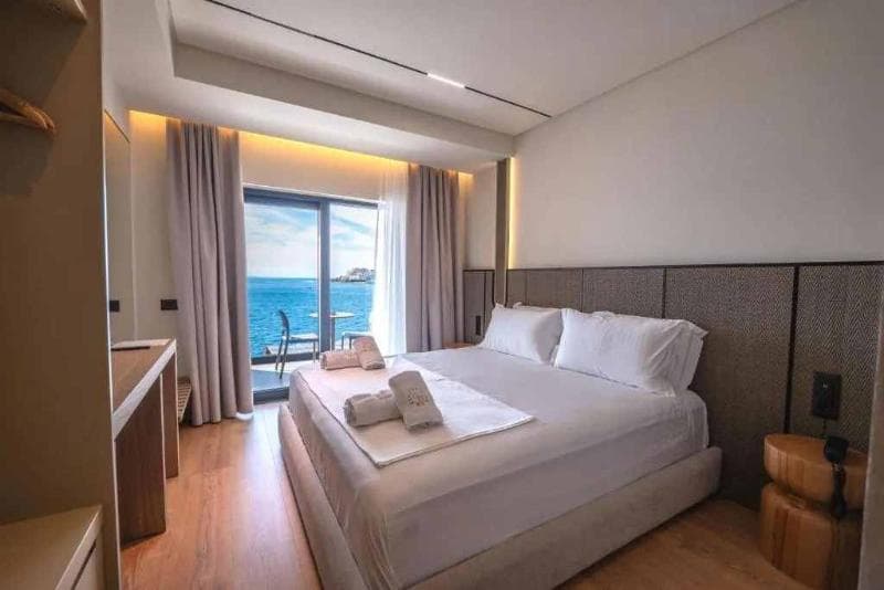 Grand Hotel Saranda 5