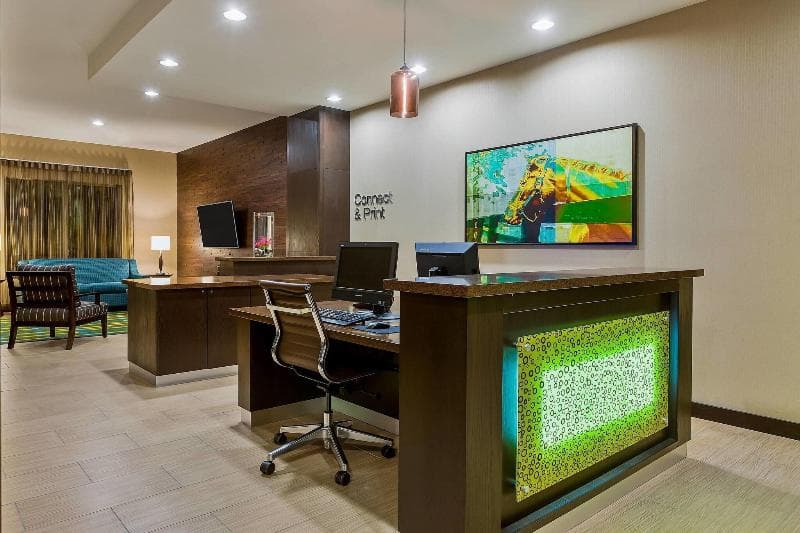 Fairfield Inn & Suites Riverside Corona/Norco 4
