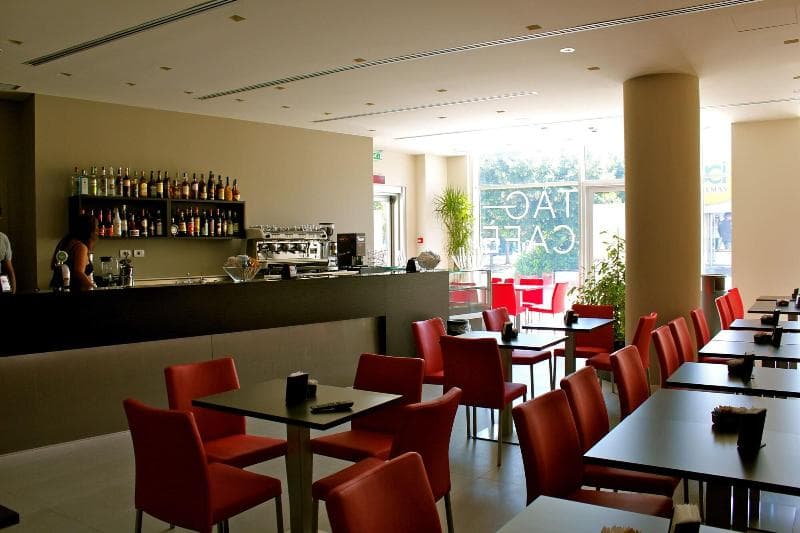 Tag Hotel 3