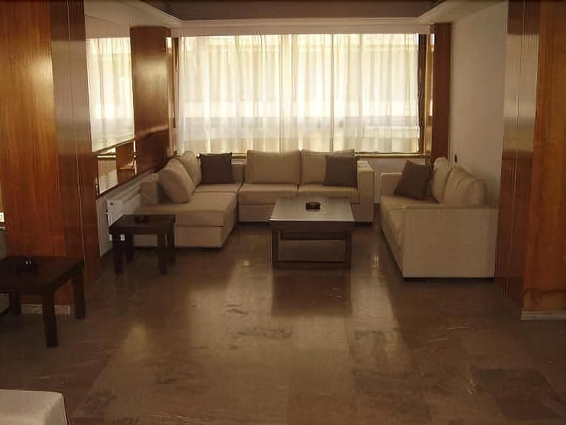Electra Hotel main