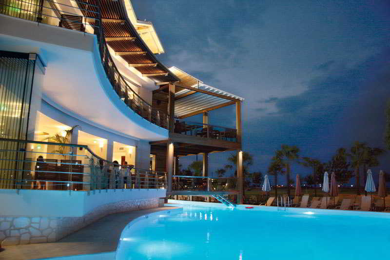 Cosmopolitan Hotel & Spa 5