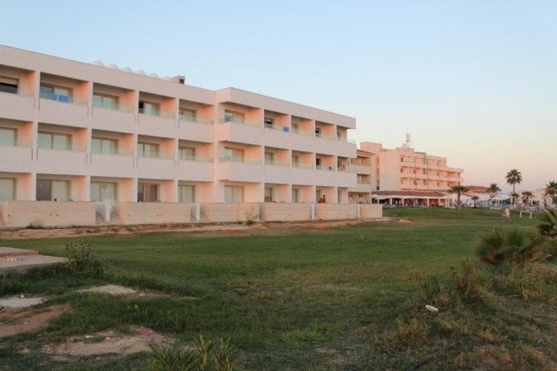 Piere Anne Beach Hotel 2