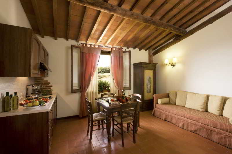 Antico Borgo Poggitazzi 5