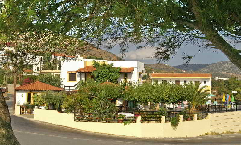 Pennystella Apartments main
