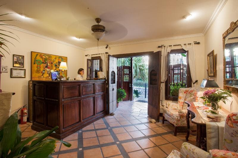 Hotel Los Robles 3