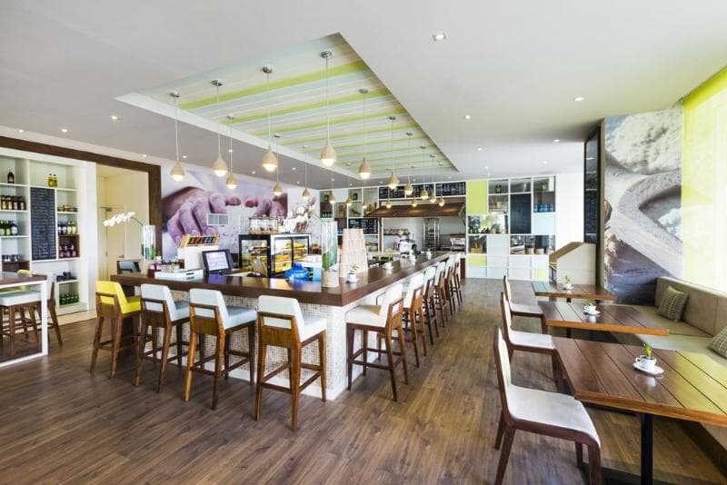 A La Carte Danang Beach 2