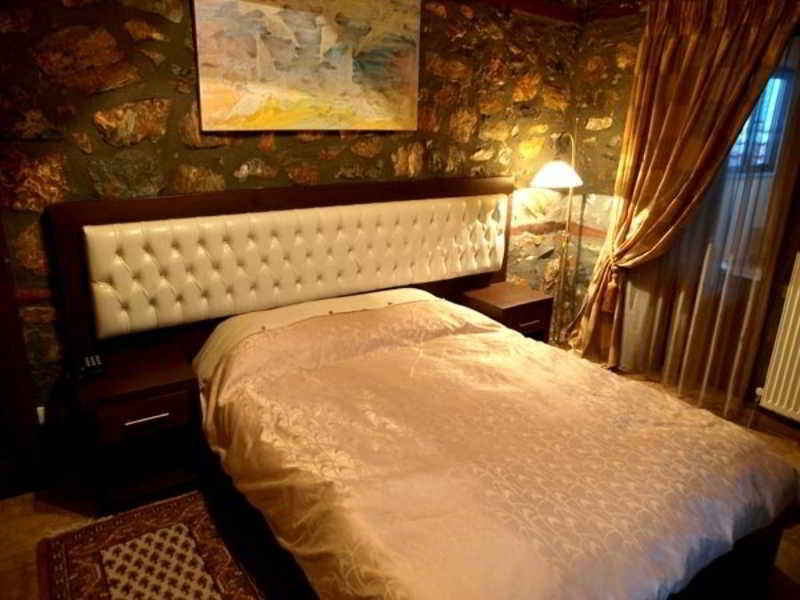 Lithos Hotel Spa 5