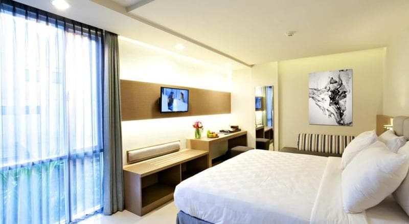 Euphoria Hotel 4