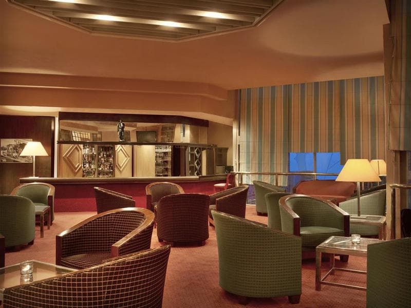Hotel Re-Ndama main