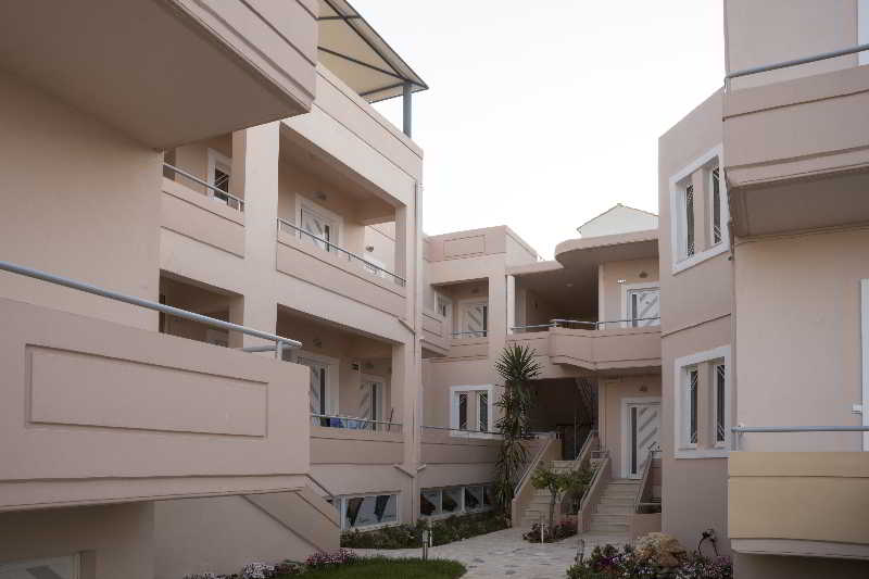 Elia Stalos Apartments 4