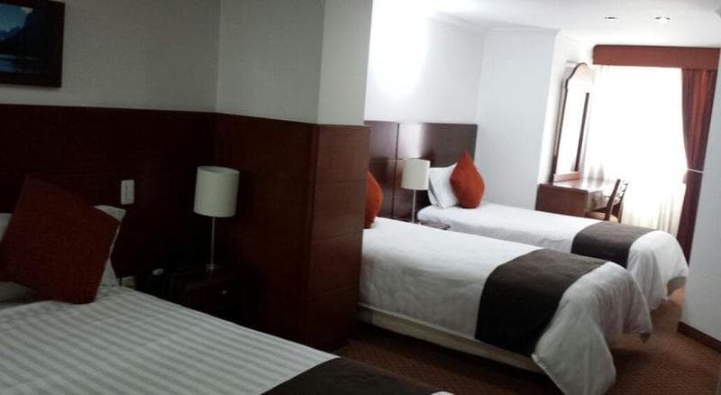 Blu Inn Hotel 4