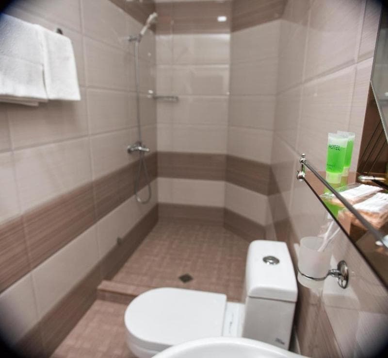 Capital Yerevan Hotel 4