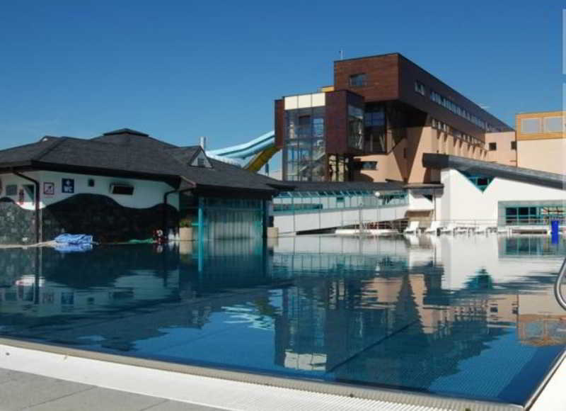 Aquacity Seasons main