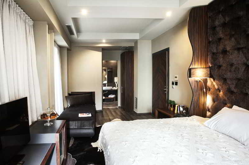 Diamond Suites 5