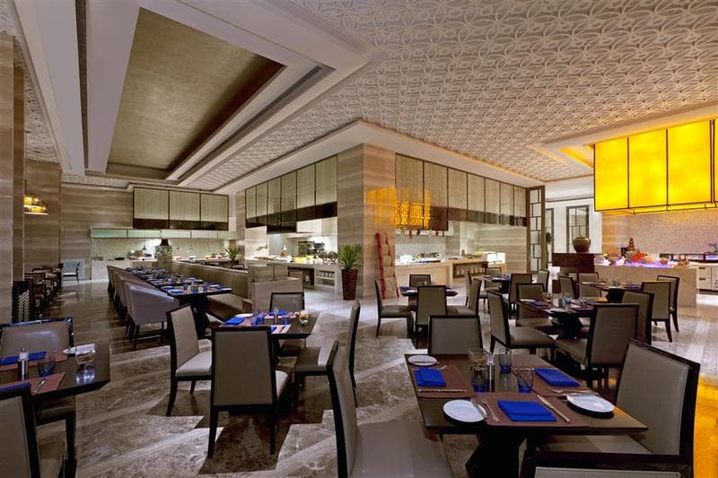 Sheraton Daqing Hotel main