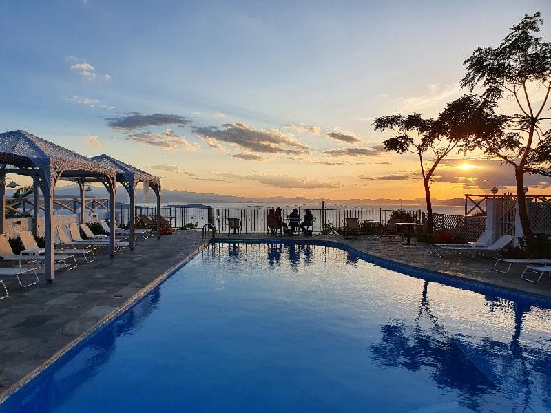 Lagou Raxi Country Hotel 2