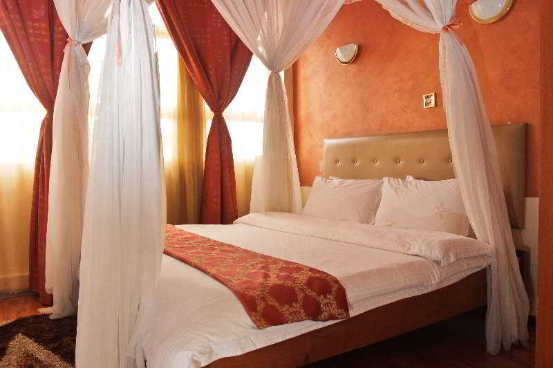 Pearl Palace Hotel 4