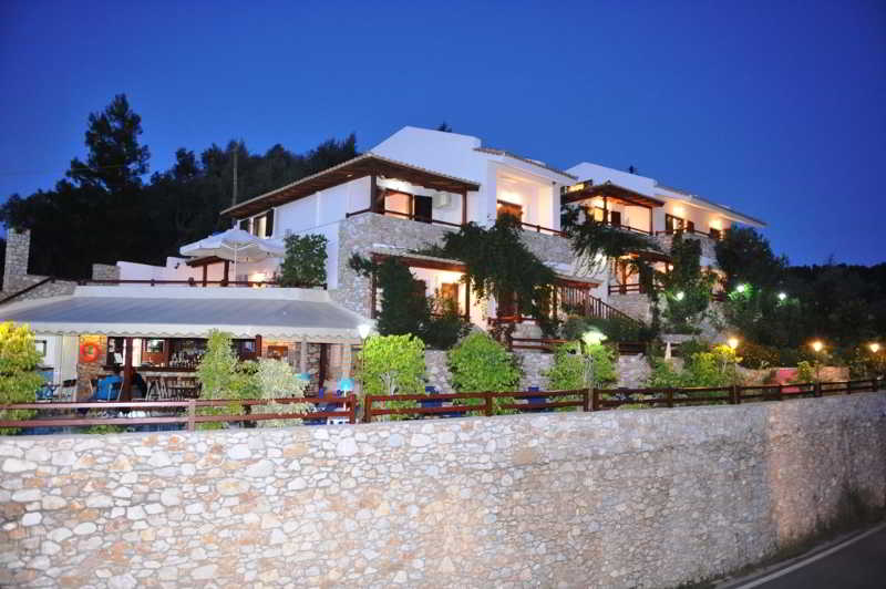 Villa Maraki 4