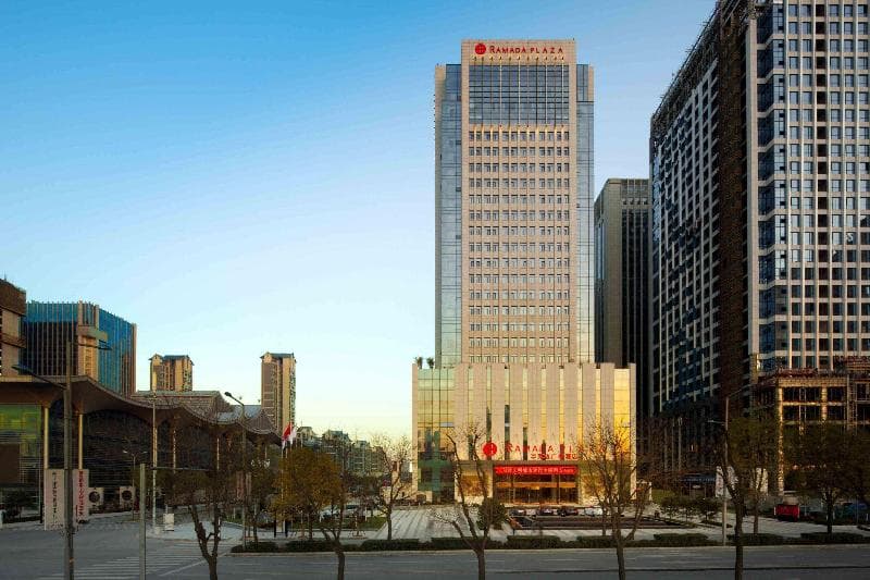 Ramada Plaza By Wyndham Xian South 2