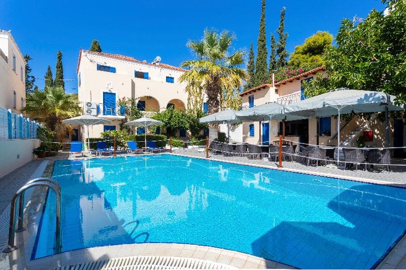 Vanas Apartments main