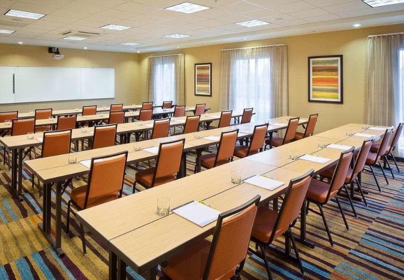 Fairfield Inn & Suites Monaca 3