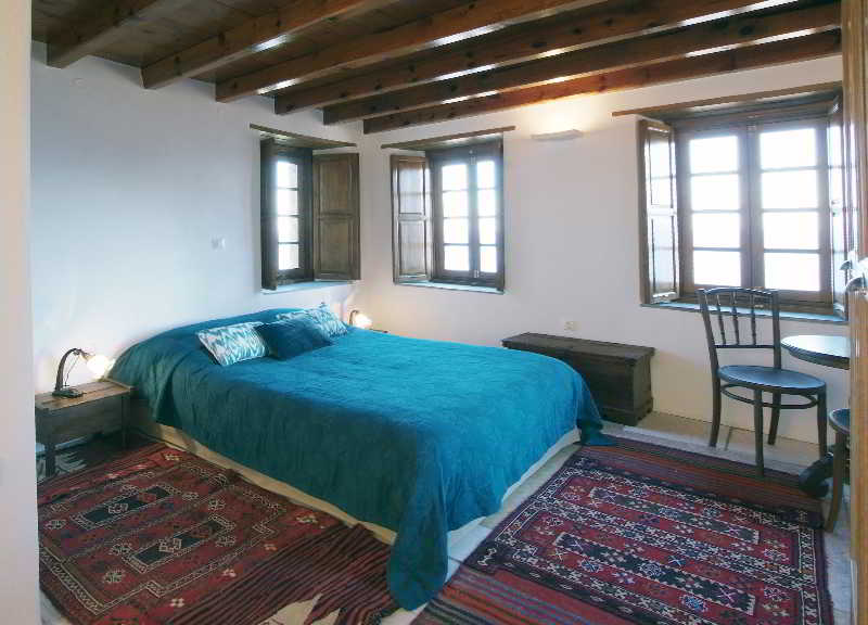 Malvasia Traditional Hotel main