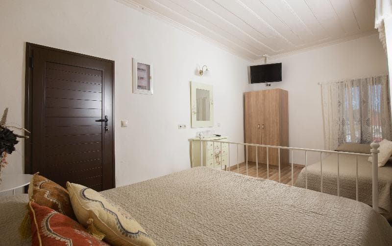 Evdokia Hotel Old Town 4