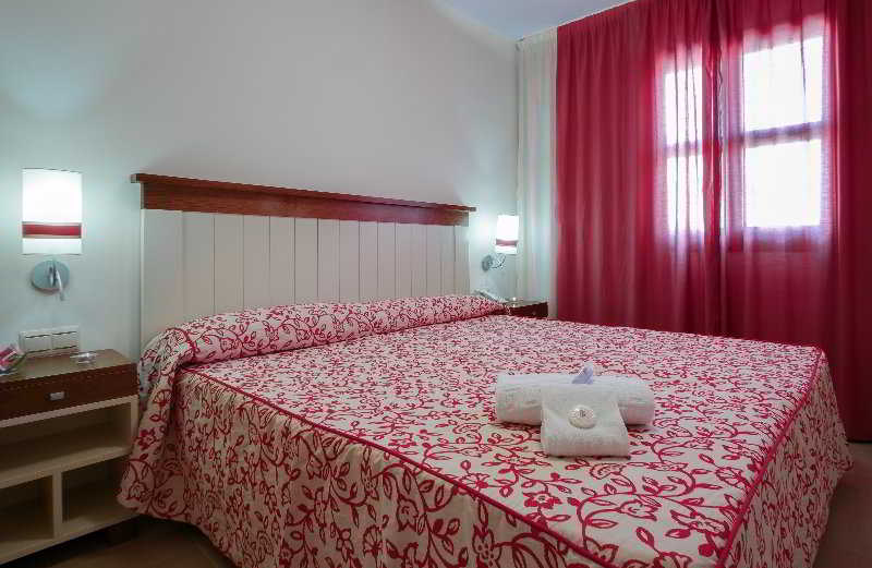 Leo Punta Umbria Iii - Adults Only 4