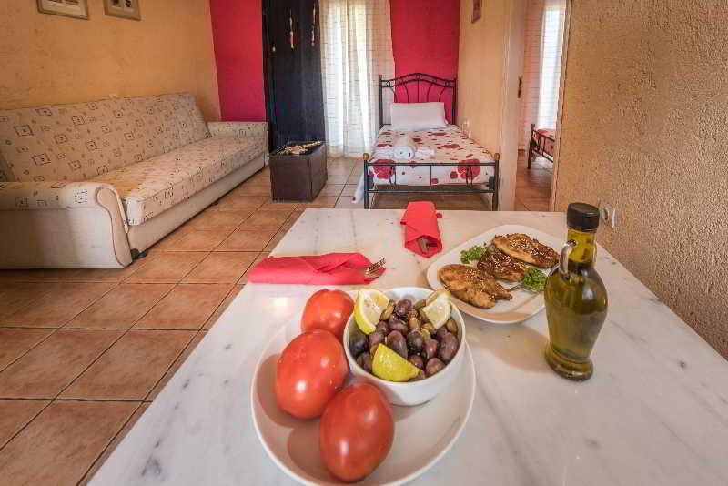 Pansion Porto Tsi Ostrias 5