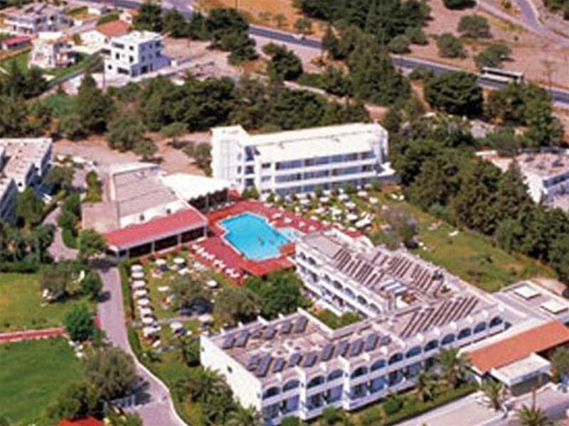 Evi Hotel photo 1
